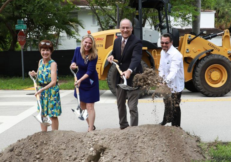 (L-R) G.O. Bond Oversight Committee Chair, Karen Rivo; Commissioner John Alemán; Mayor Dan Gelber; 
Transportation Director, José Gonzalez