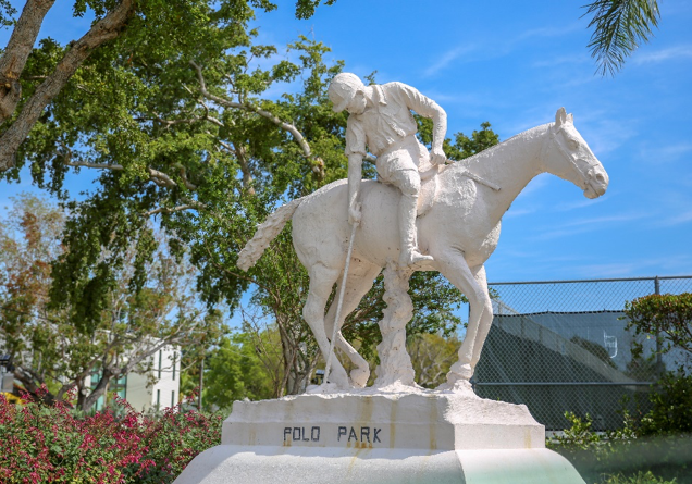 Statue at Polo Park, Miami Beach